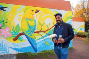 Fifamé Maxo met son talent au service des communes francilliennes.