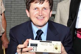 Charles Simonyi